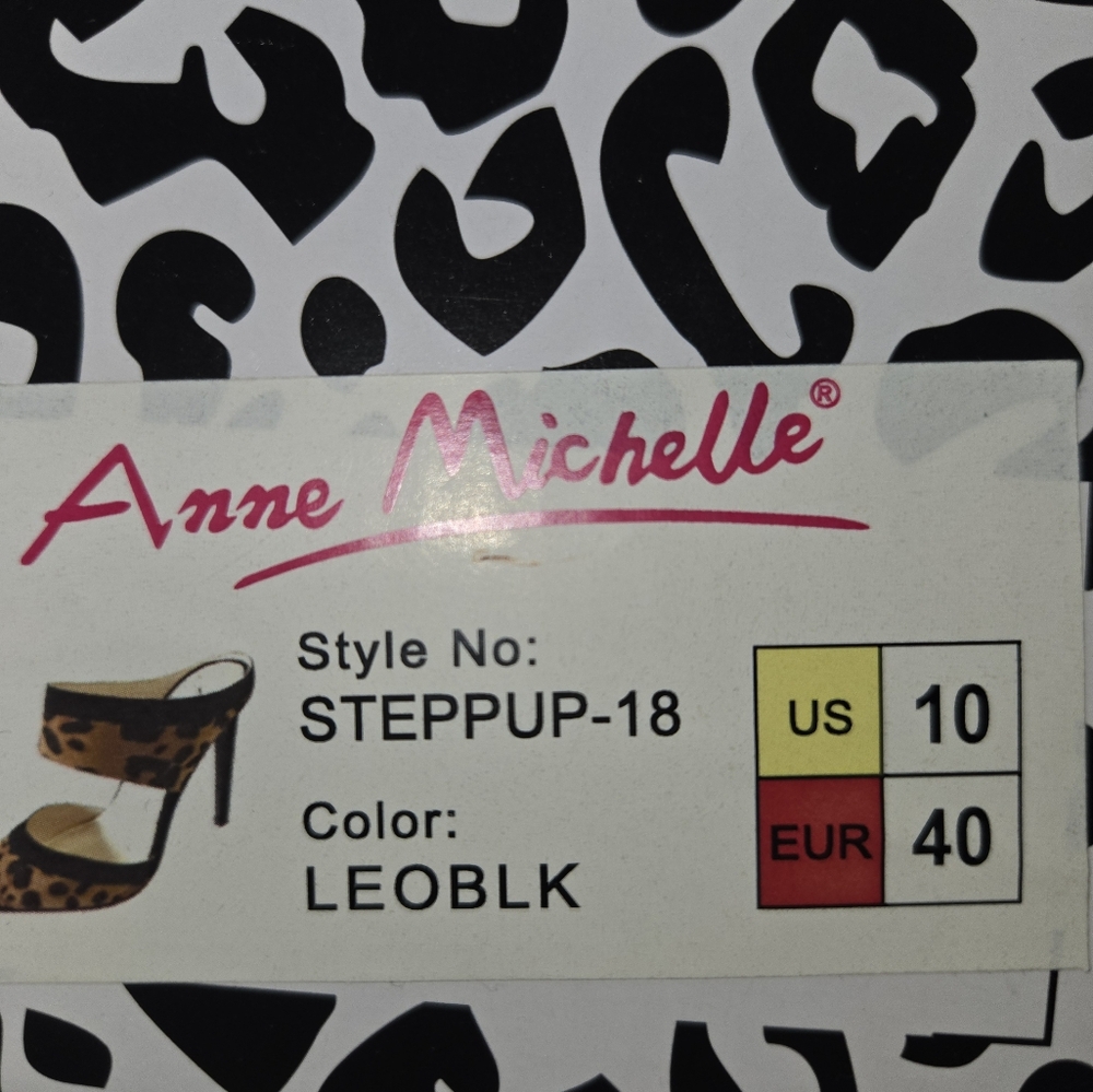 Size 10 leopard print shoe